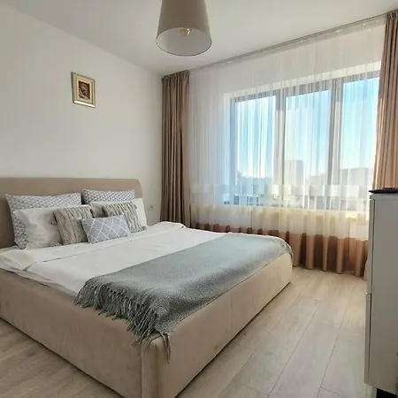 Explore From A Bright And Stylish Apt. * Bucharest